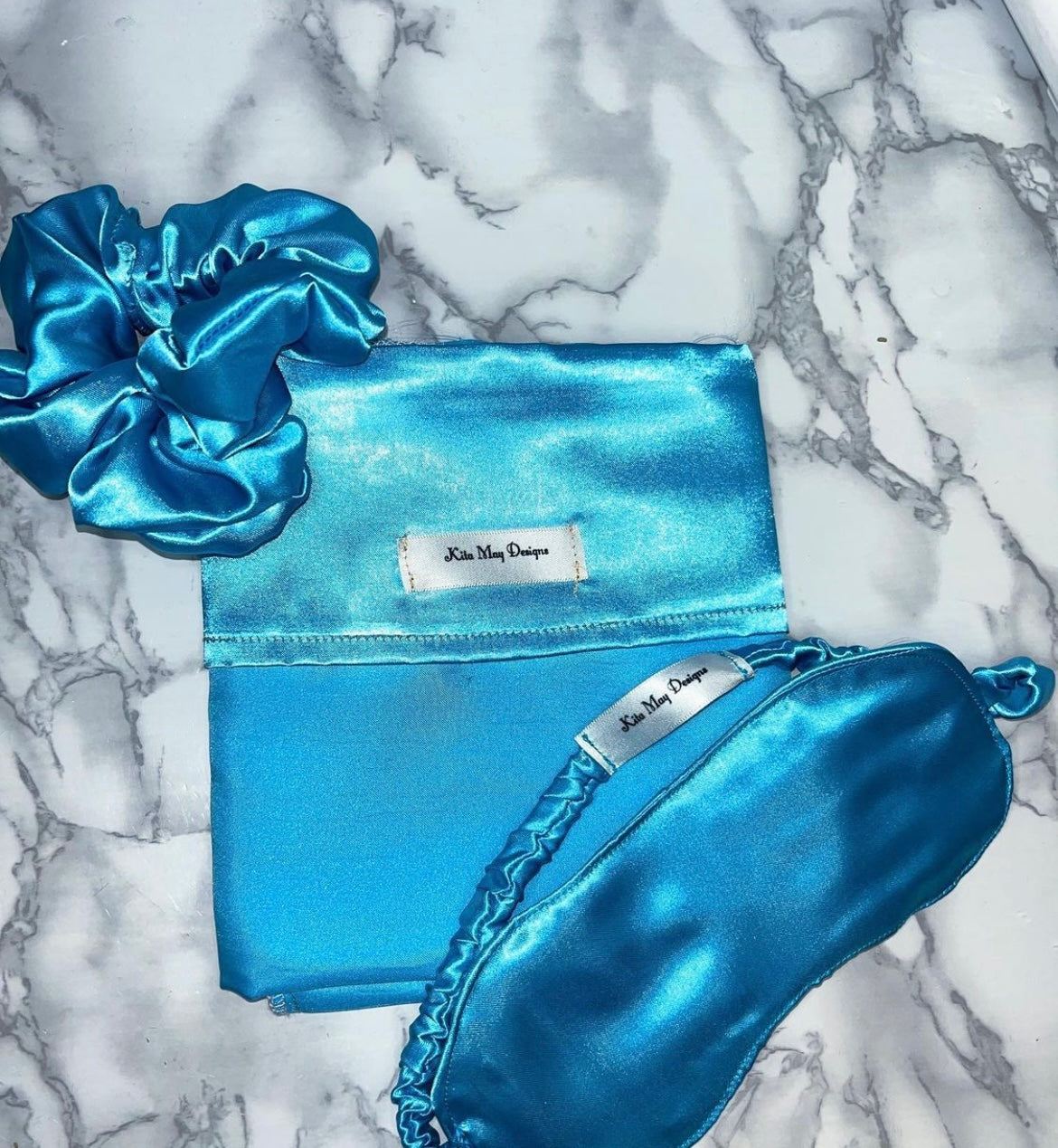 Sky blue satin - Self care set